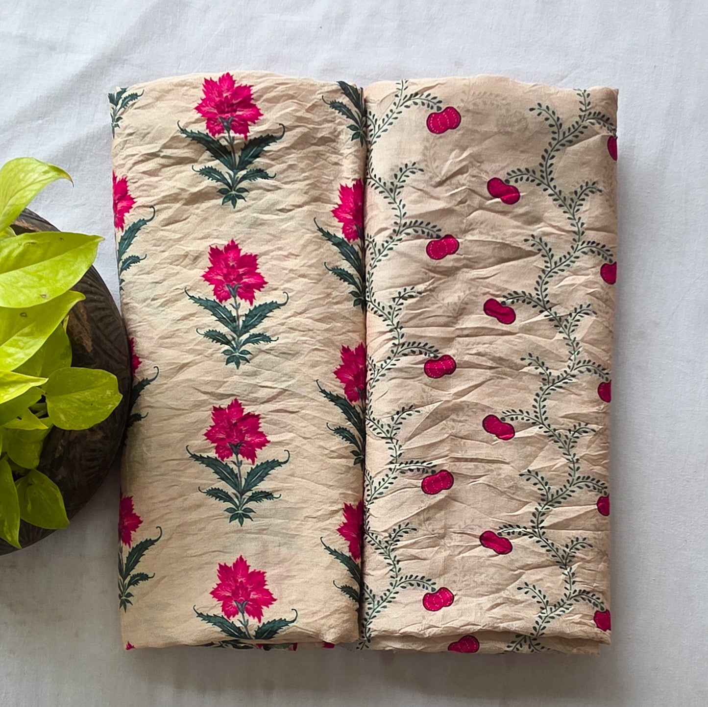 Mogra Cream With Flower Motif Top Bottom Combo
