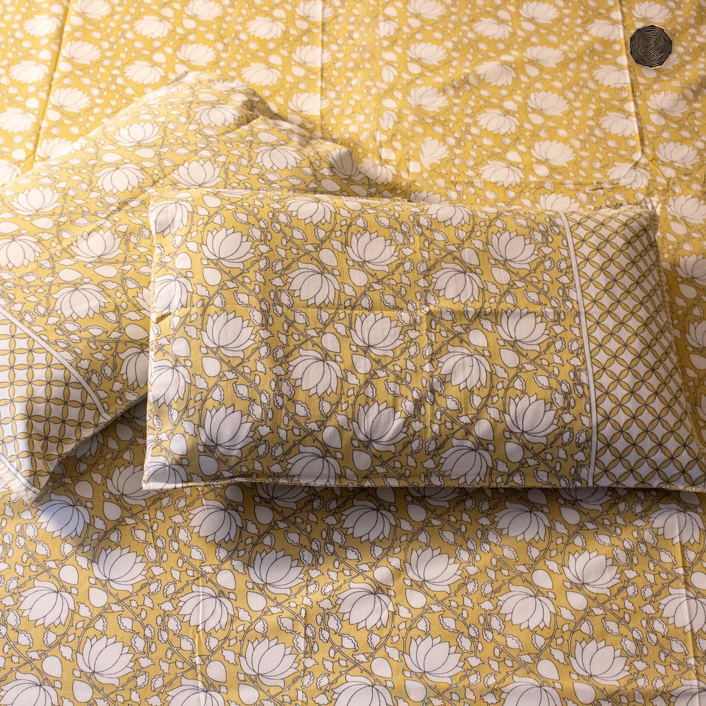 Desert Bloom Pure Cotton Super King Bedsheet by Heritagewear