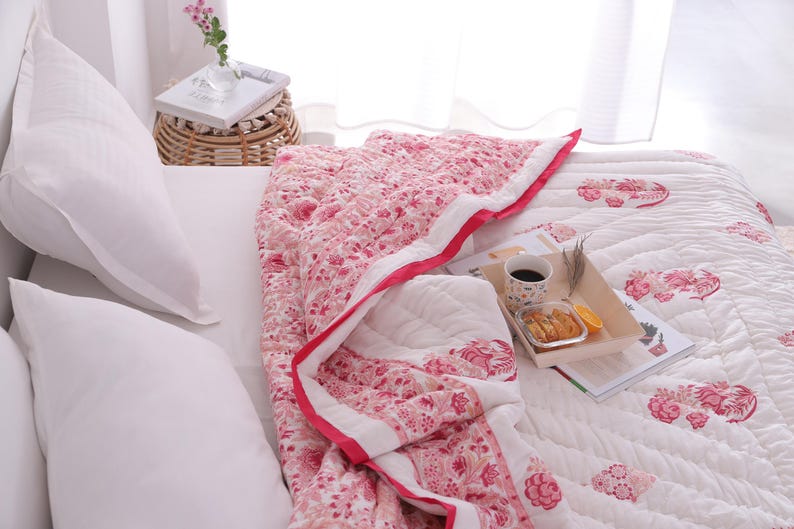 Pink Red Printed Reversible Cotton Duvet Quilt