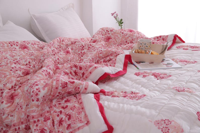 Pink Red Printed Reversible Cotton Duvet Quilt