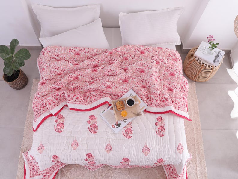 Pink Red Printed Reversible Cotton Duvet Quilt