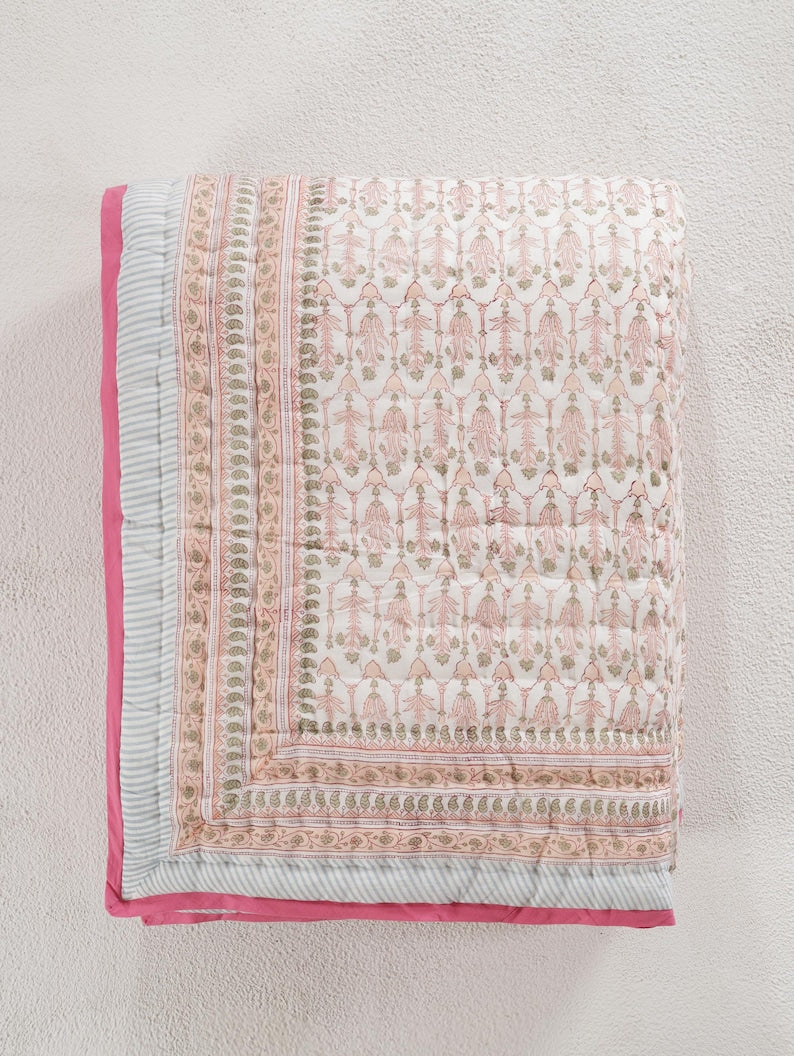 Pastel Pink Indian Jaipuri Traditional Cotton Hand Block Kantha Razai
