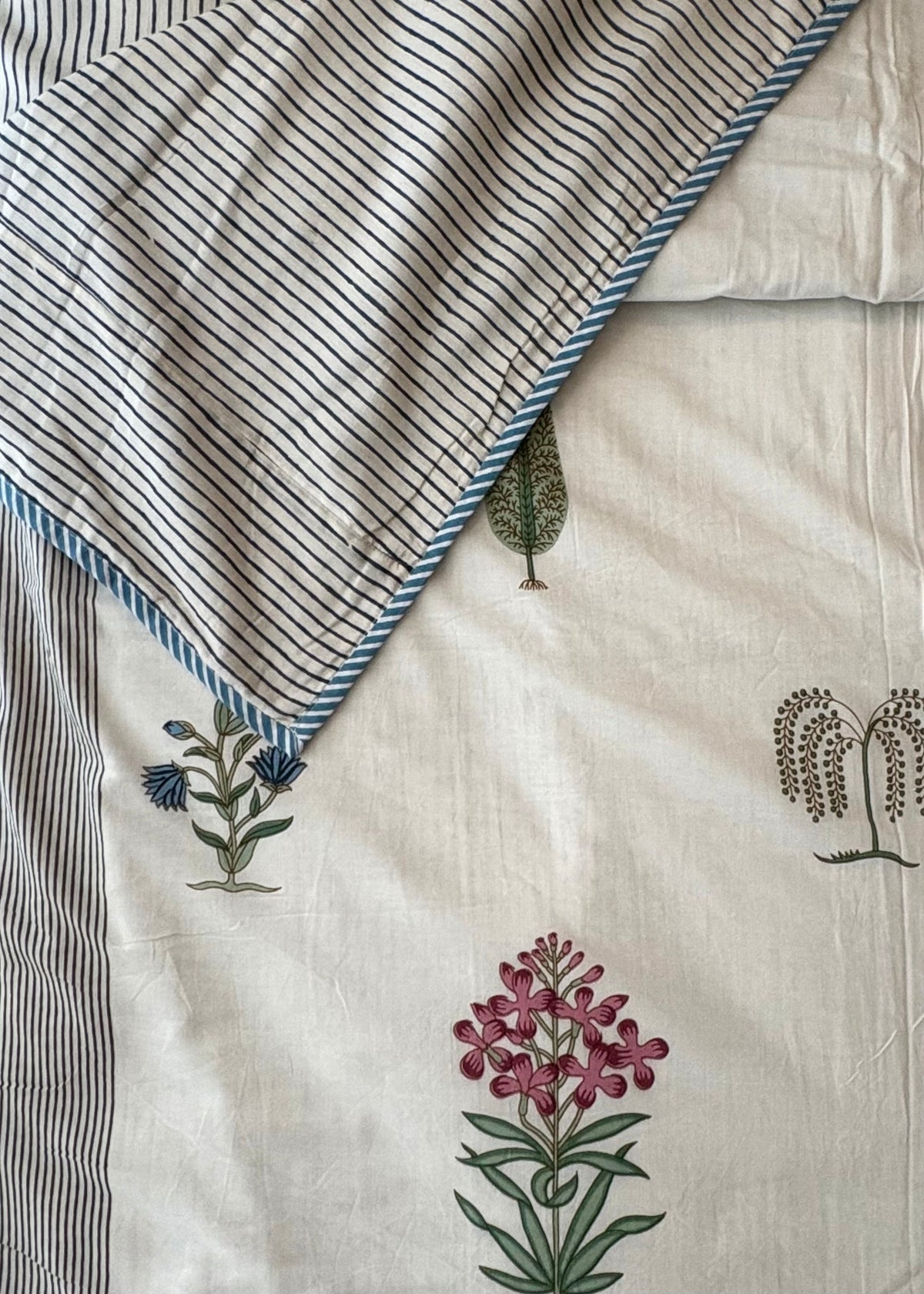 Ruhani reversible Mulmul cotton dohar - Heritagewear