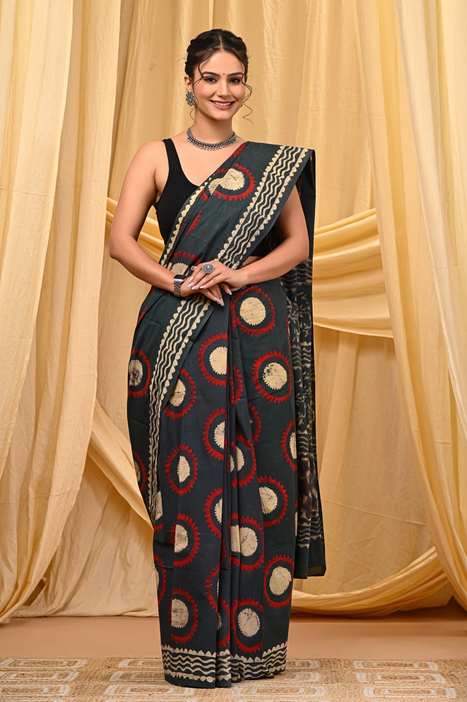 Premium Mul Cotton Hand Block Printed Saree With Blouse Piece