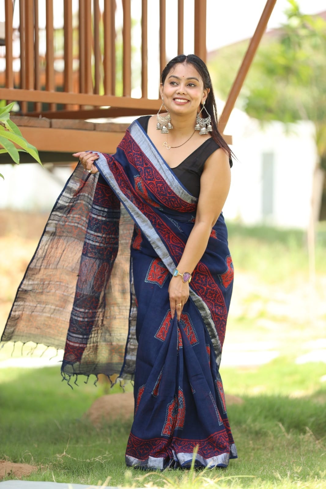 Traditional Bhagalpuri Linen Cotton Saree for Women