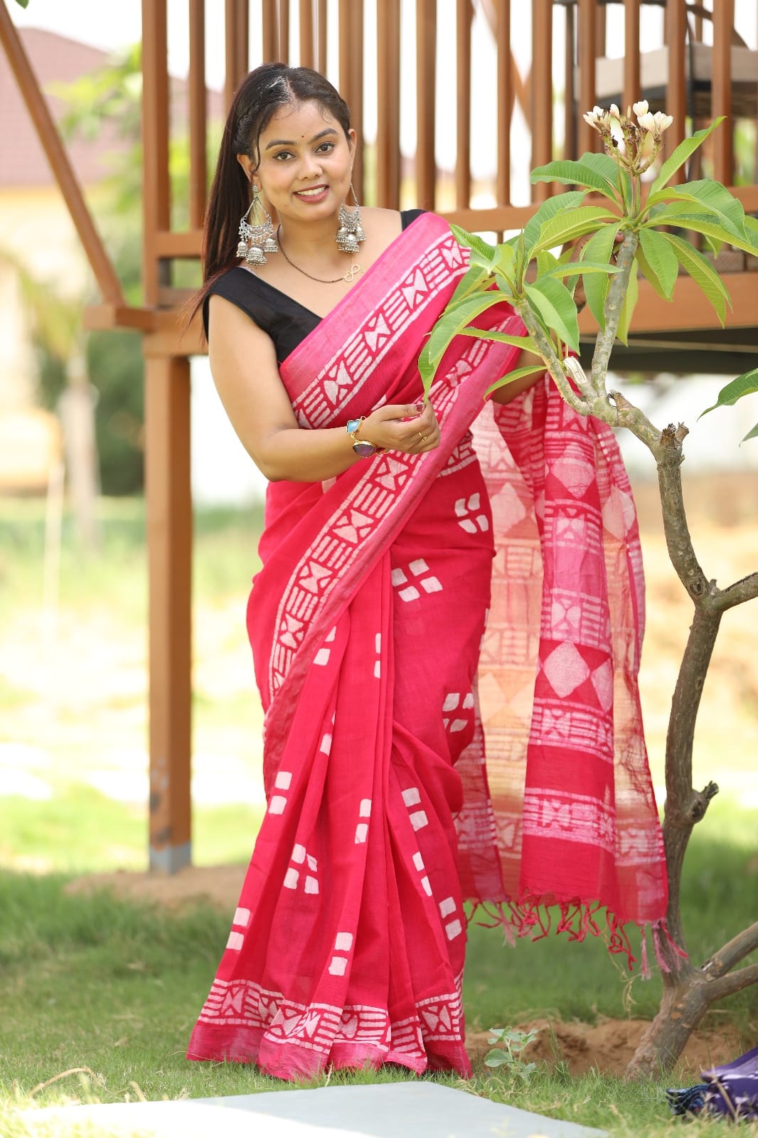Traditional Bhagalpuri Linen Cotton Saree for Women