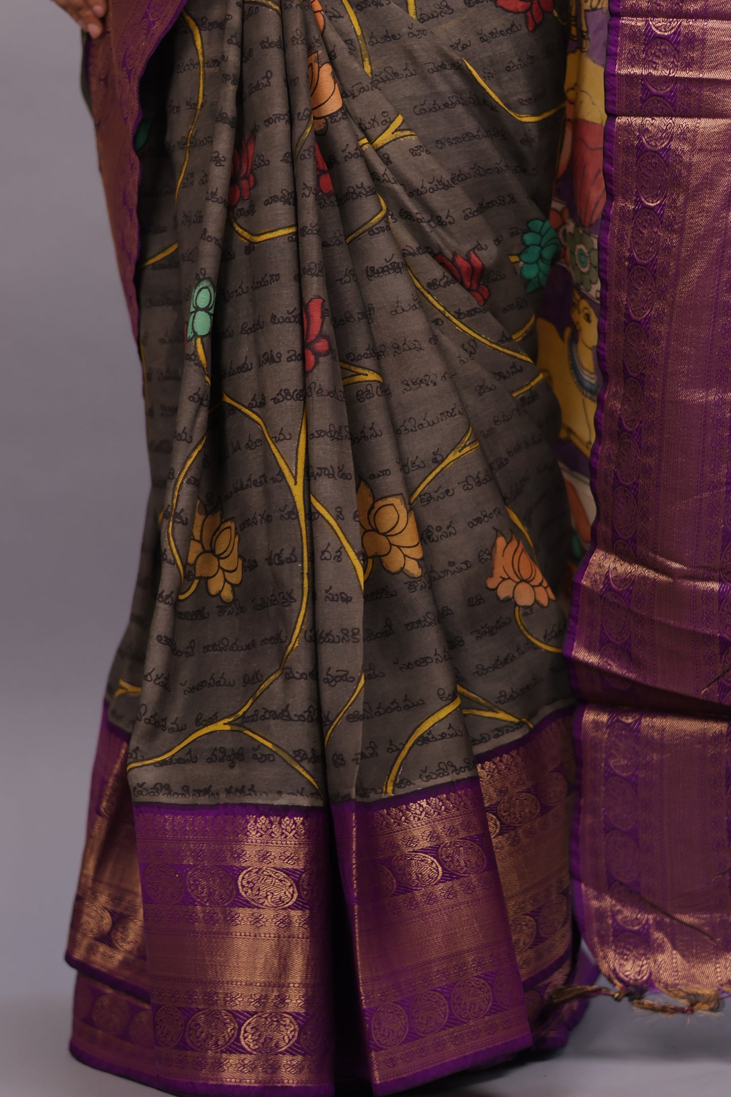 Grey Hand Drawn Pen Kalamkari Uppada Silk Kuppadam Border Saree