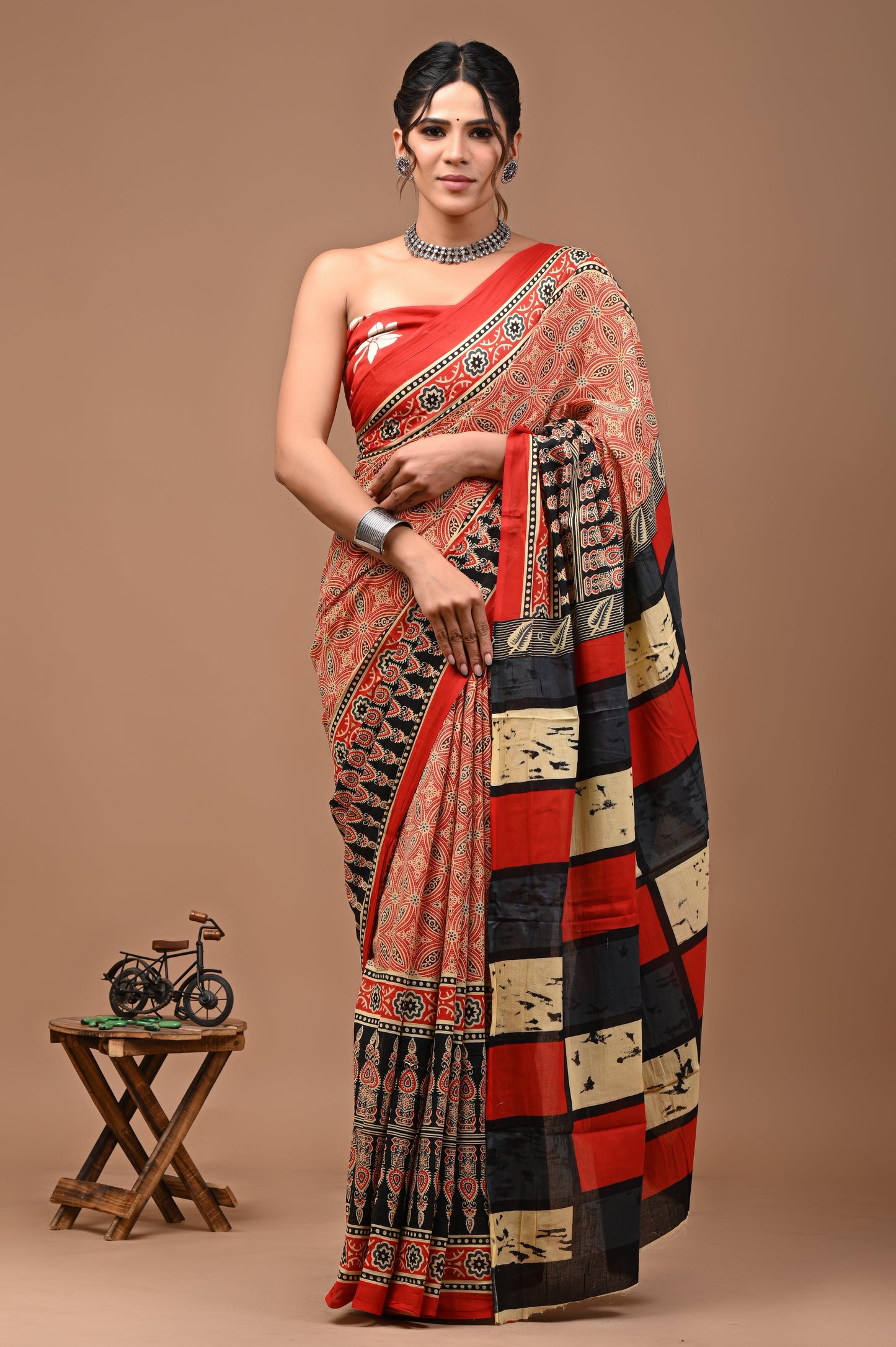 Printed Pure Cotton Mulmul Saree With Blouse