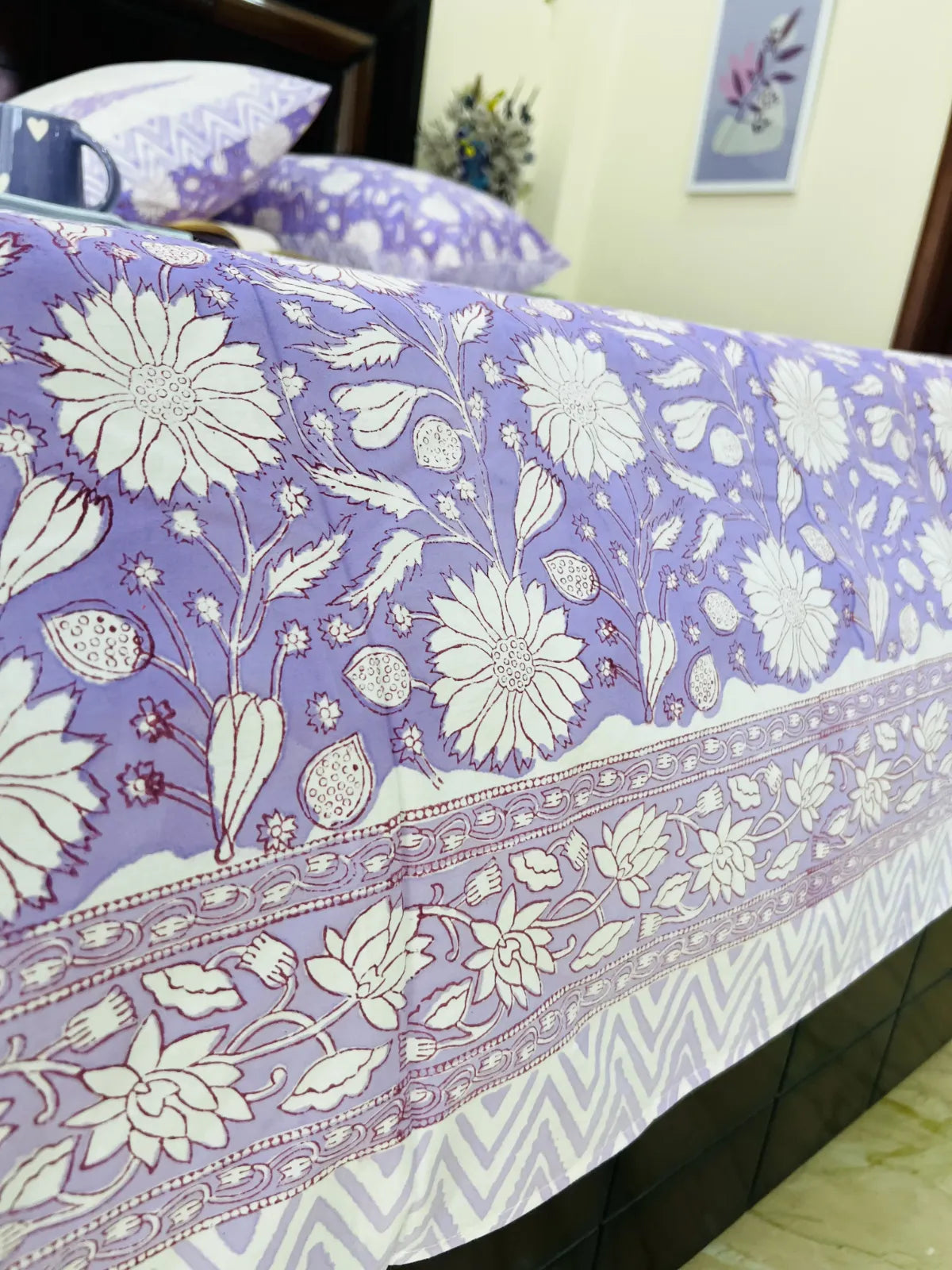 Lilac Floral cotton bedsheet set - Heritagewear
