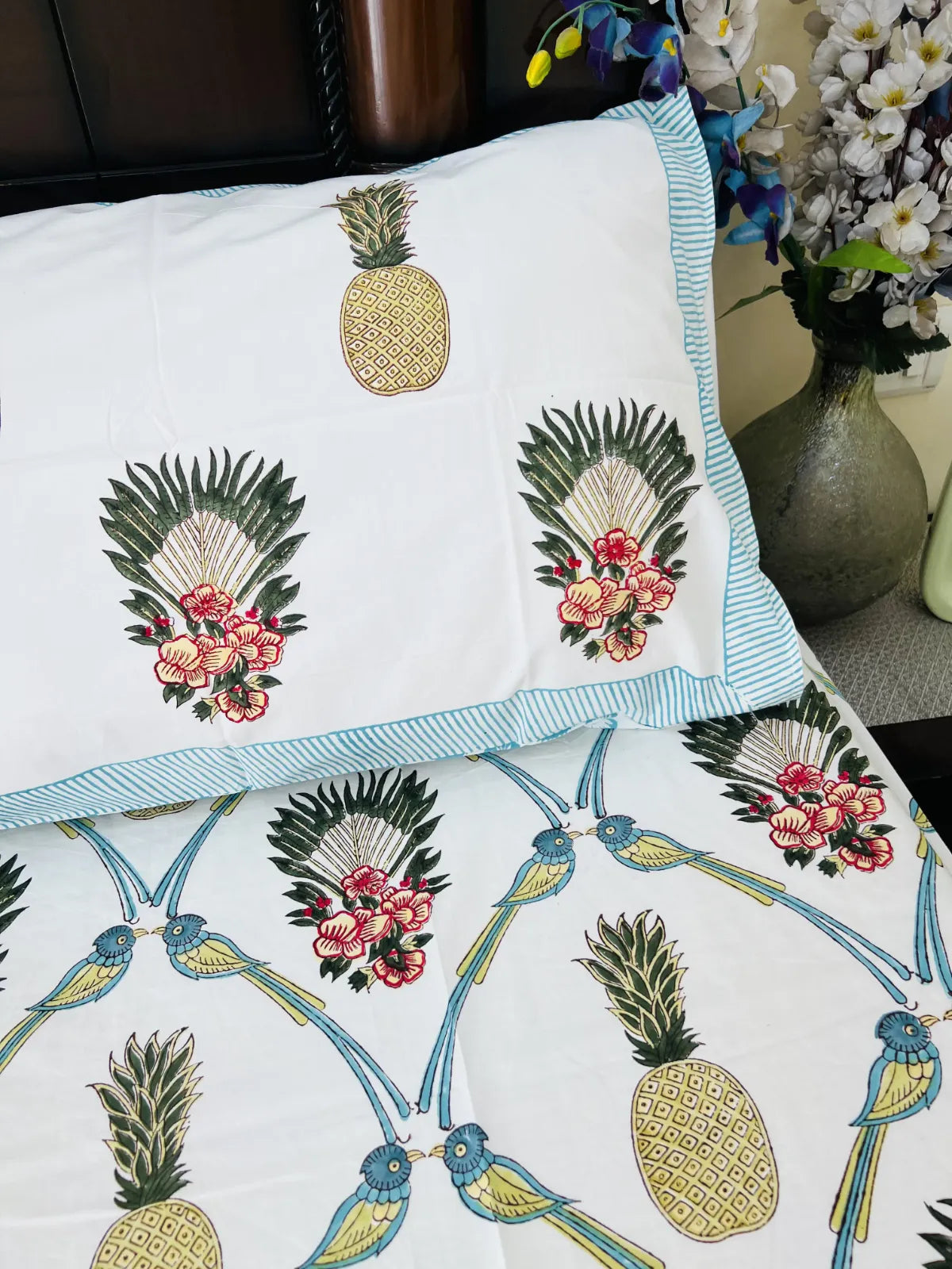 Tropical Pineapple cotton bedsheet set - Heritagewear