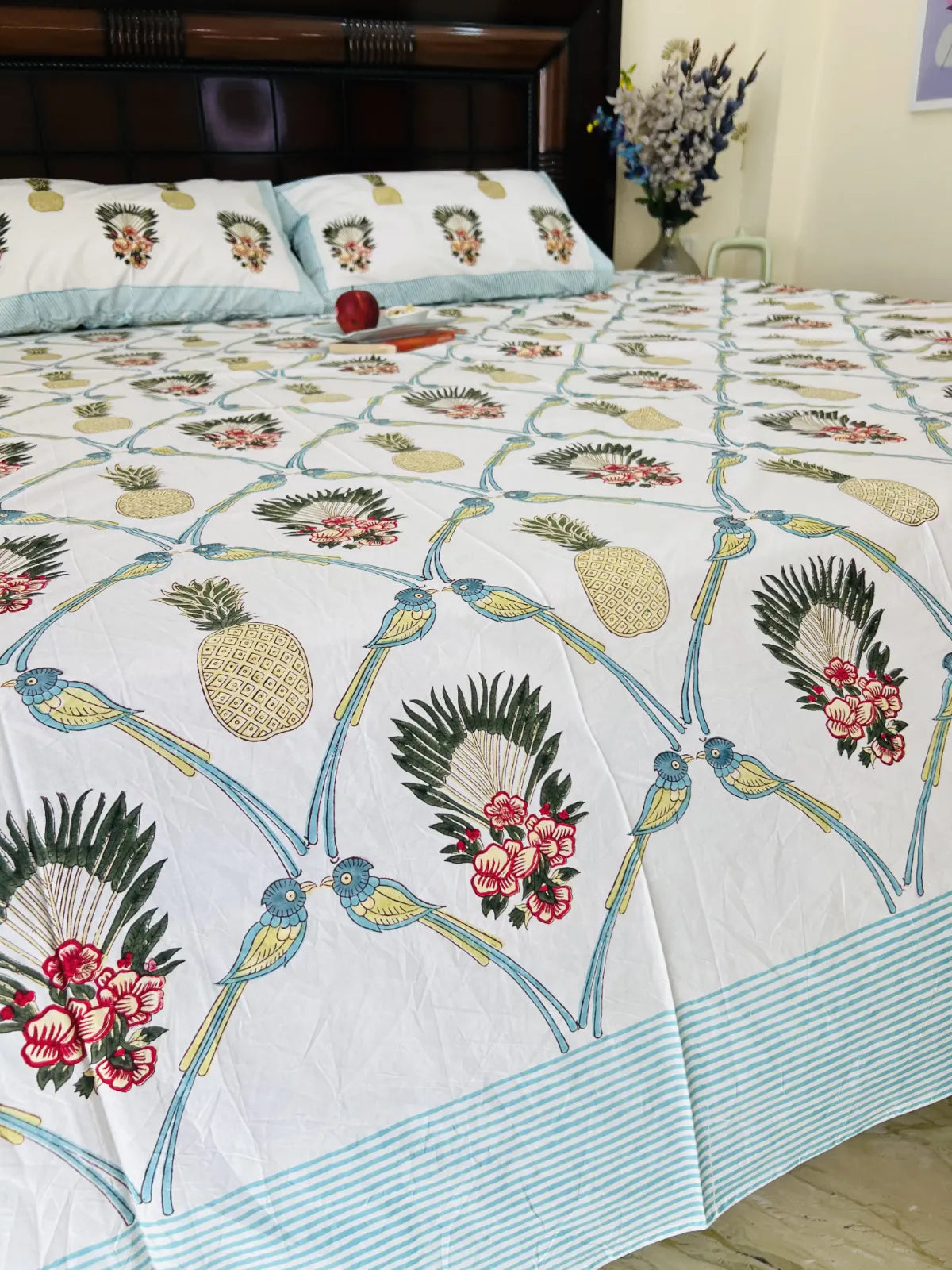 Tropical Pineapple cotton bedsheet set - Heritagewear