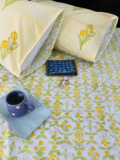 Pastel Yellow Floral cotton bedsheet set - Heritagewear
