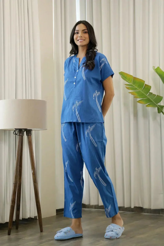 Blue Conversational Eagle Print Pure Cotton Night Suit Set For Women