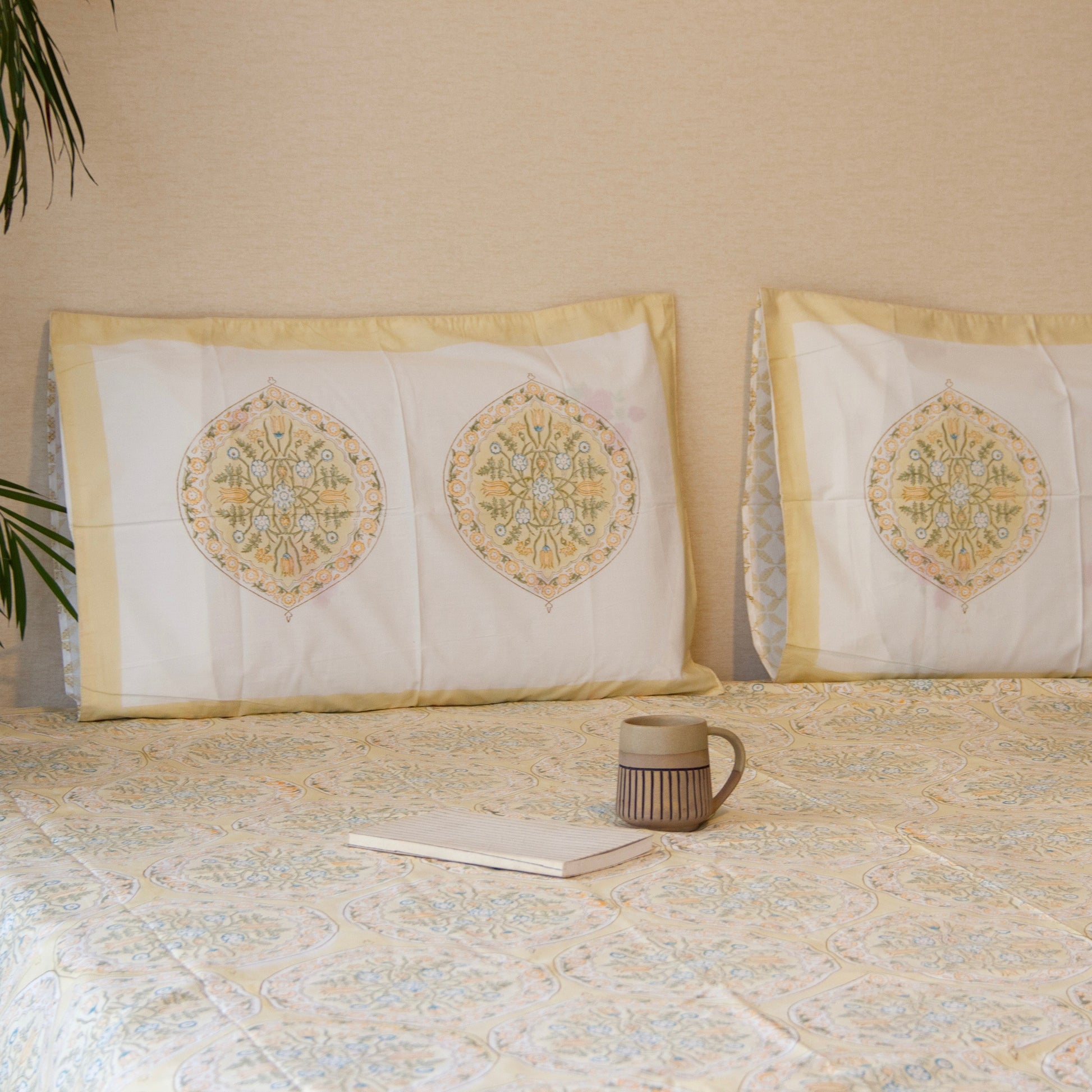 Eden Garden Pure Cotton Super King Bedsheet by Heritagewear