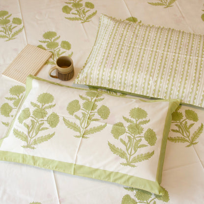 Green Meadow Pure Cotton King Size Bedsheet Set