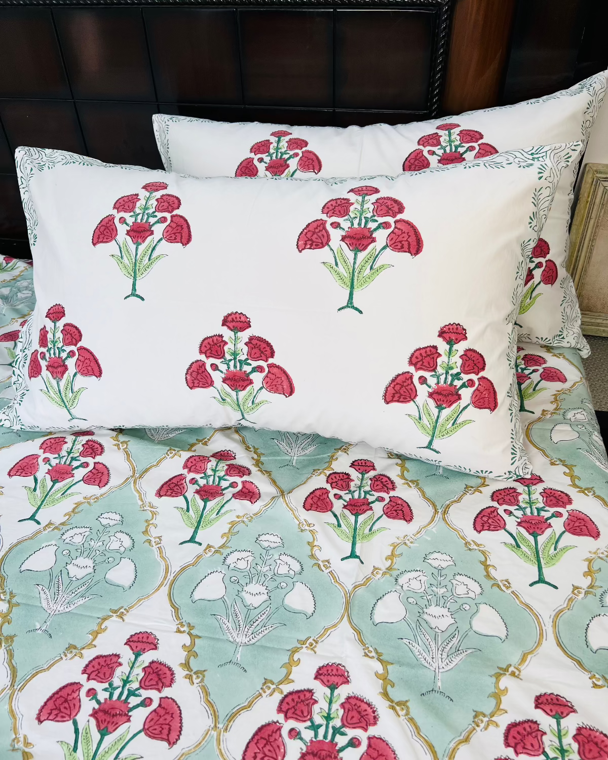 Madhuban cotton bedsheet set - Heritagewear