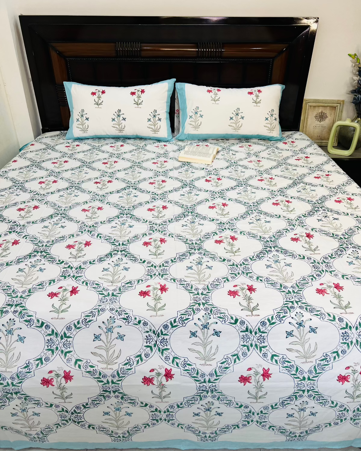 Neerja cotton bedsheet set - Heritagewear