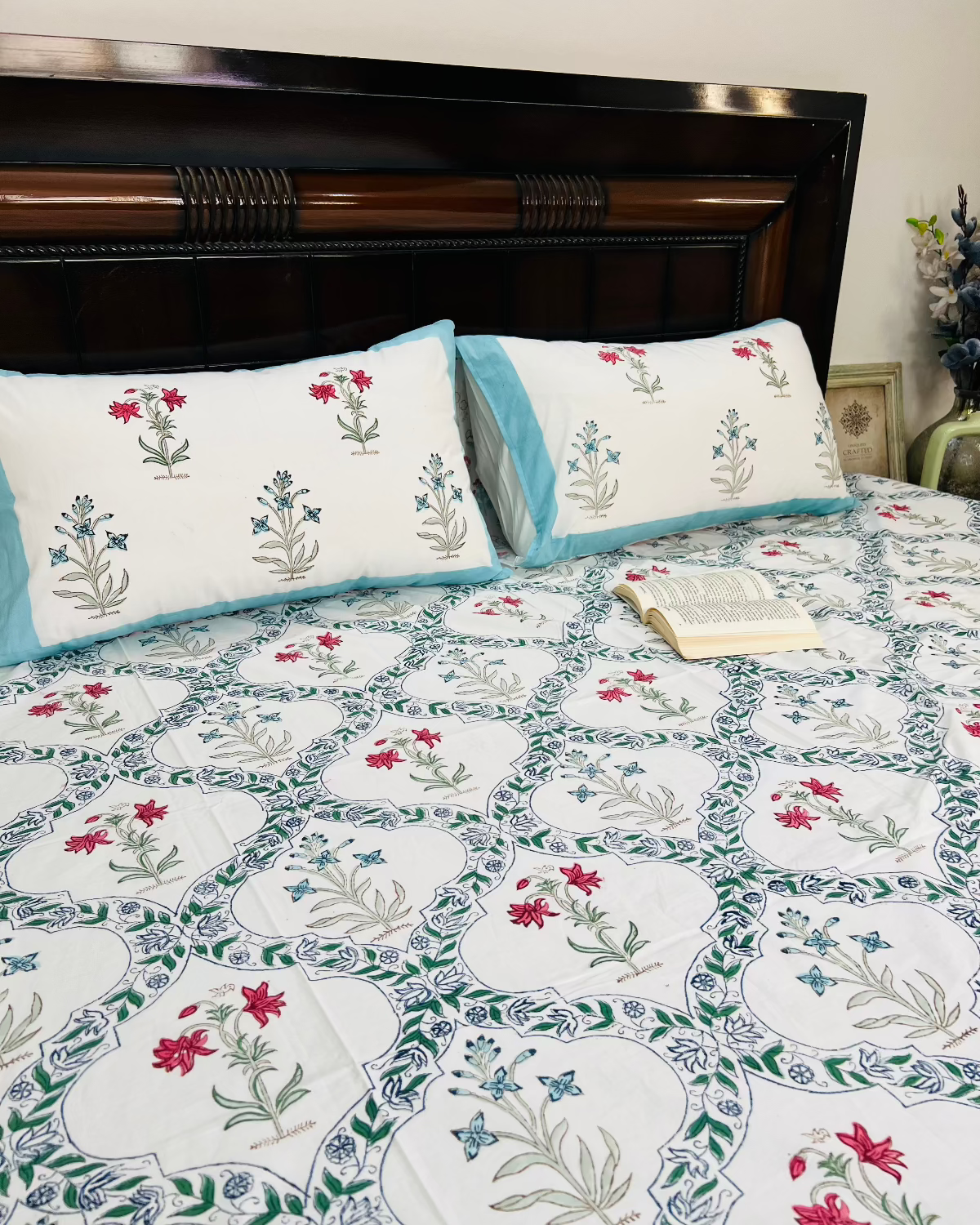 Neerja cotton bedsheet set - Heritagewear