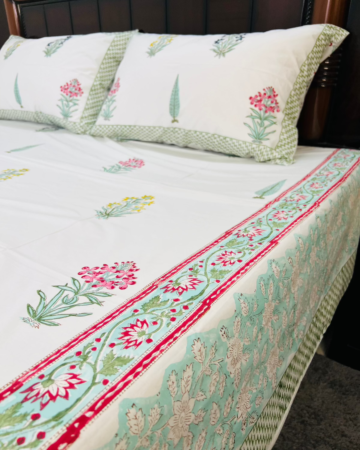 Bagh-Bahar cotton bedsheet set - Heritagewear