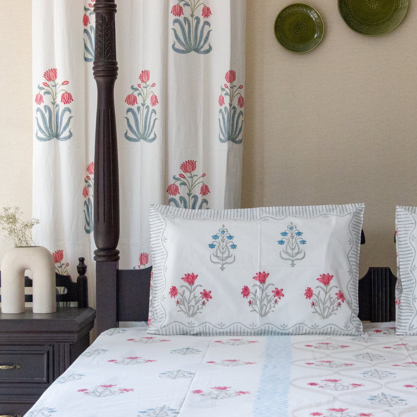 Tulip Tapestry Hand Block Printed Cotton King Size Bedsheet Set