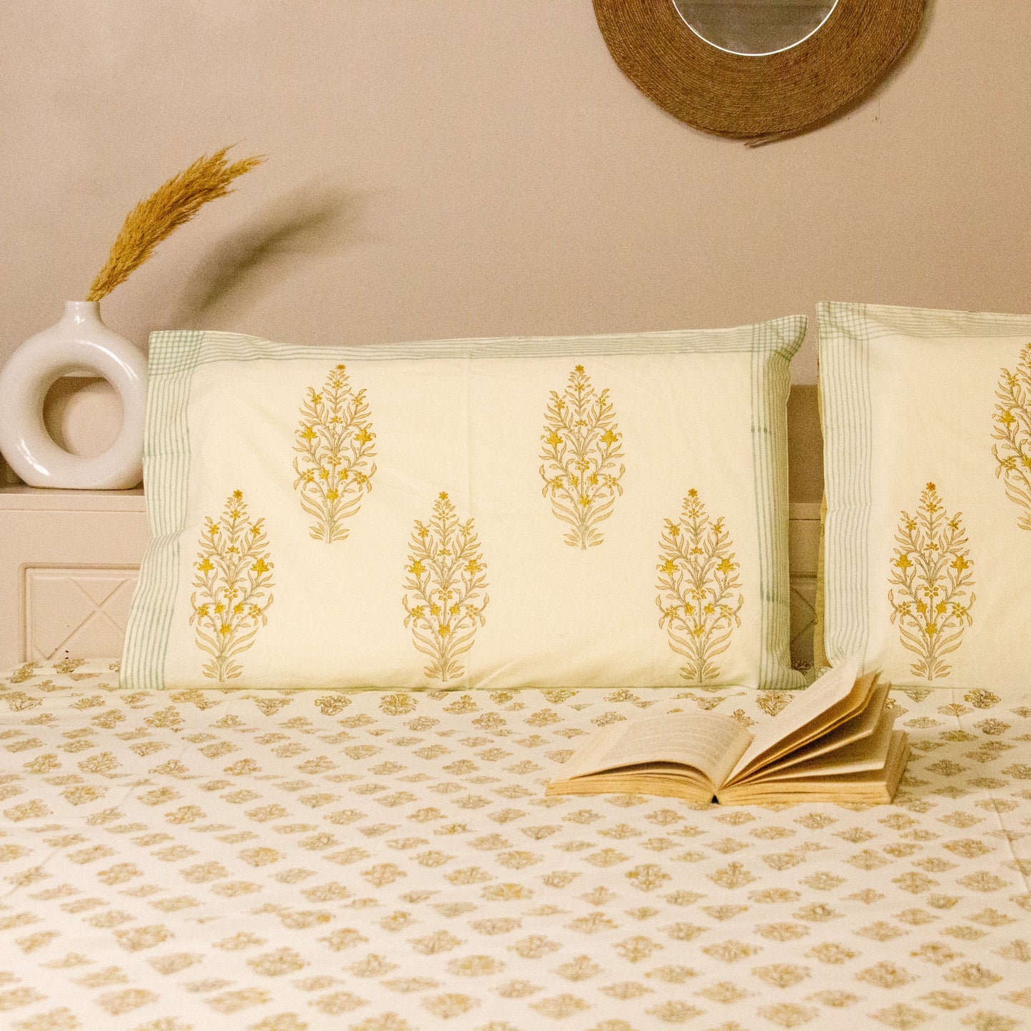 Meadows Hand Block Print Bedsheet Pure Cotton Super King Bedsheet by Heritagewear