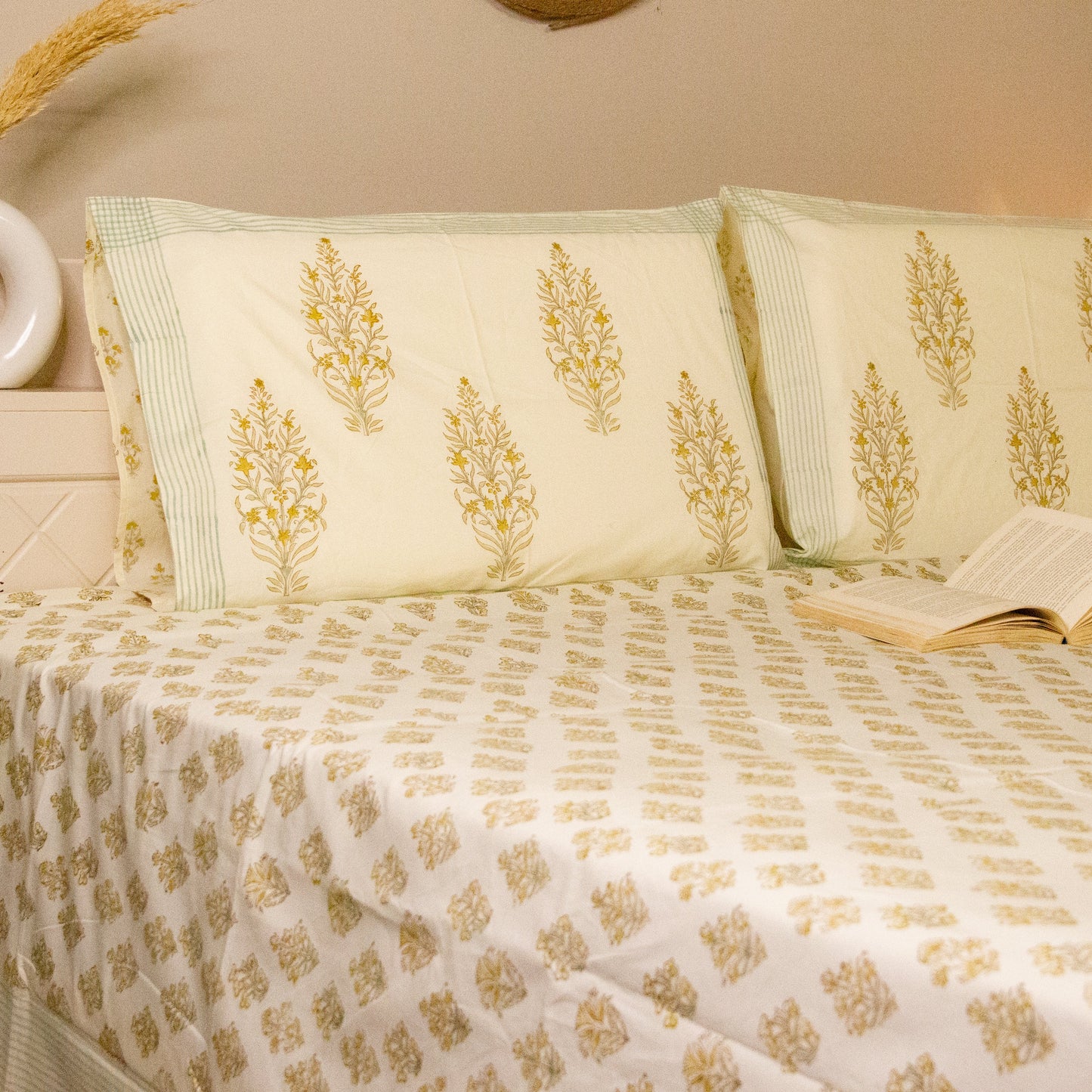 Meadows Hand Block Print Bedsheet Pure Cotton Super King Bedsheet by Heritagewear
