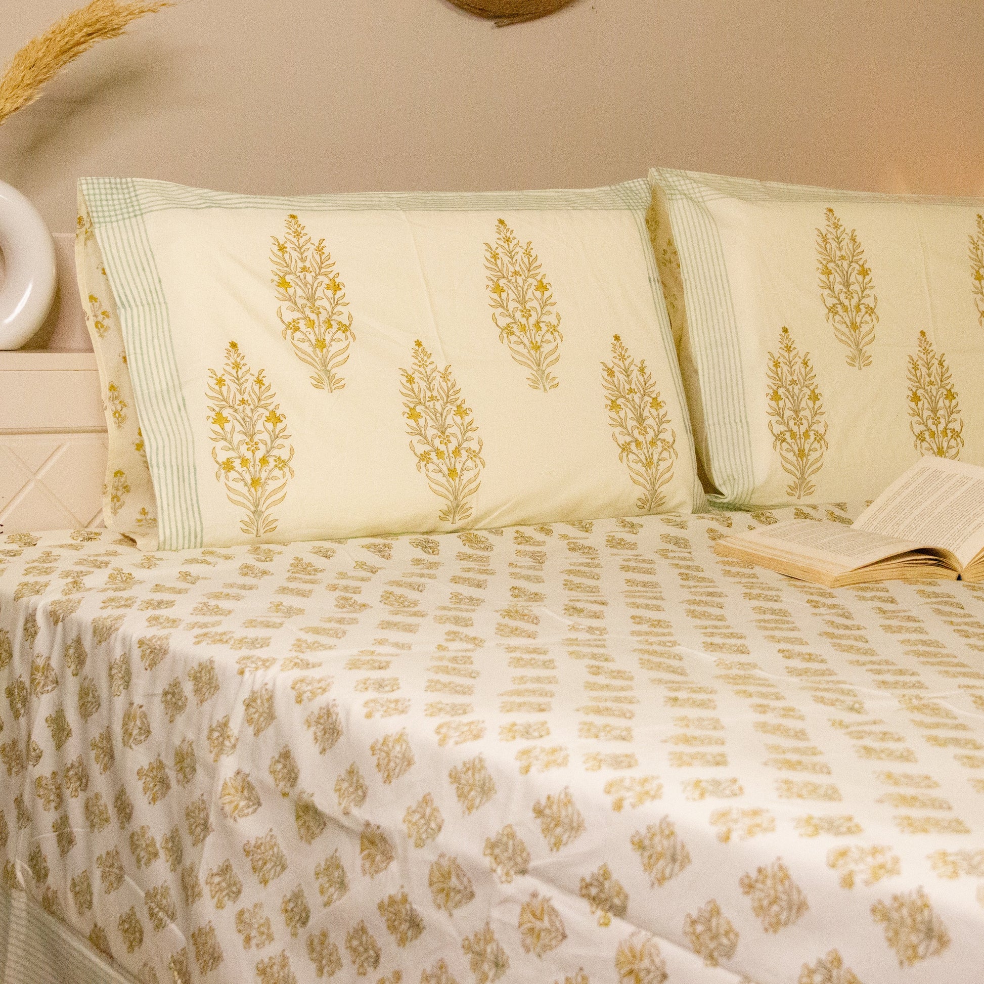 Meadows Hand Block Print Bedsheet Pure Cotton Super King Bedsheet by Heritagewear