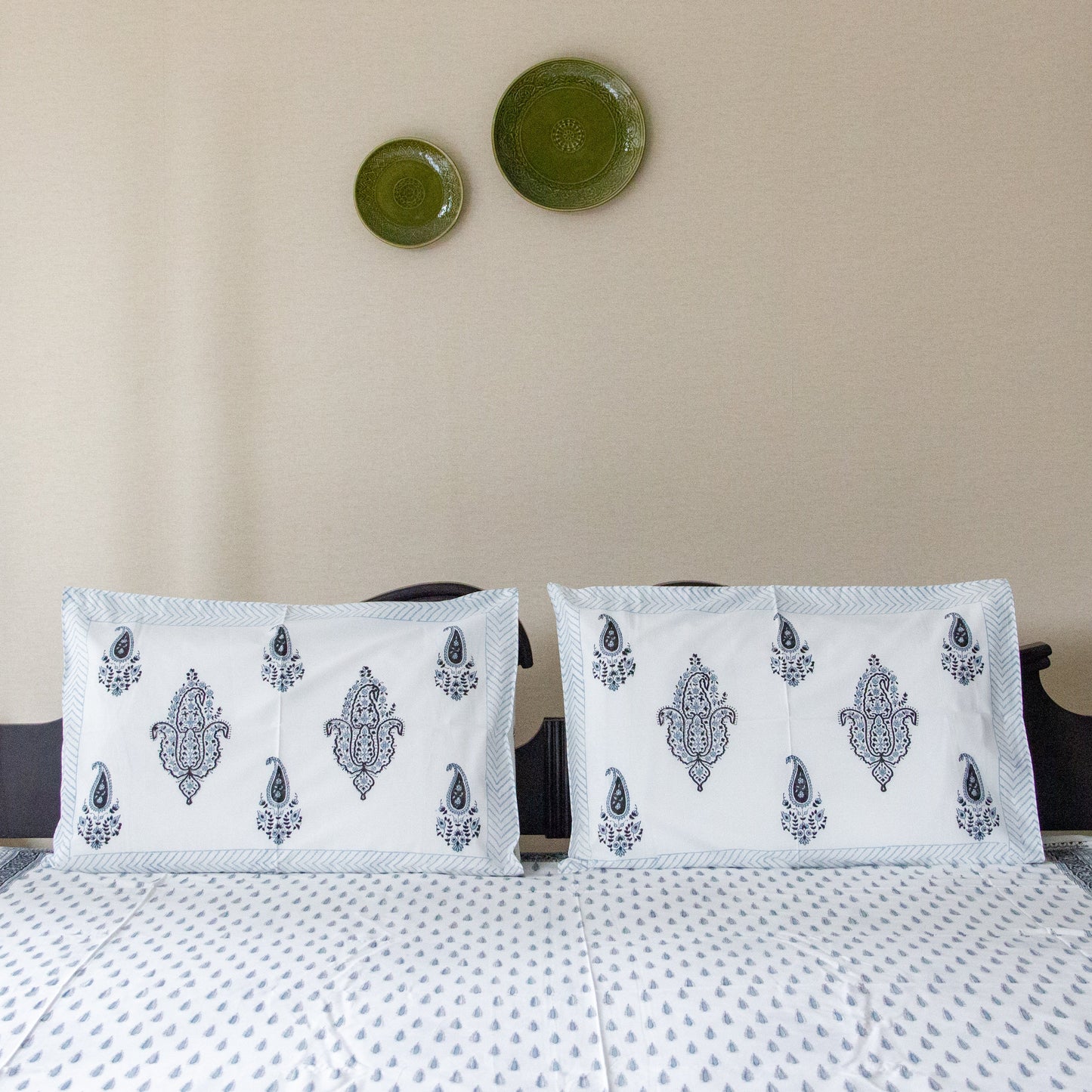 Ash Hand Block Printed Cotton King Size Bedsheet Set