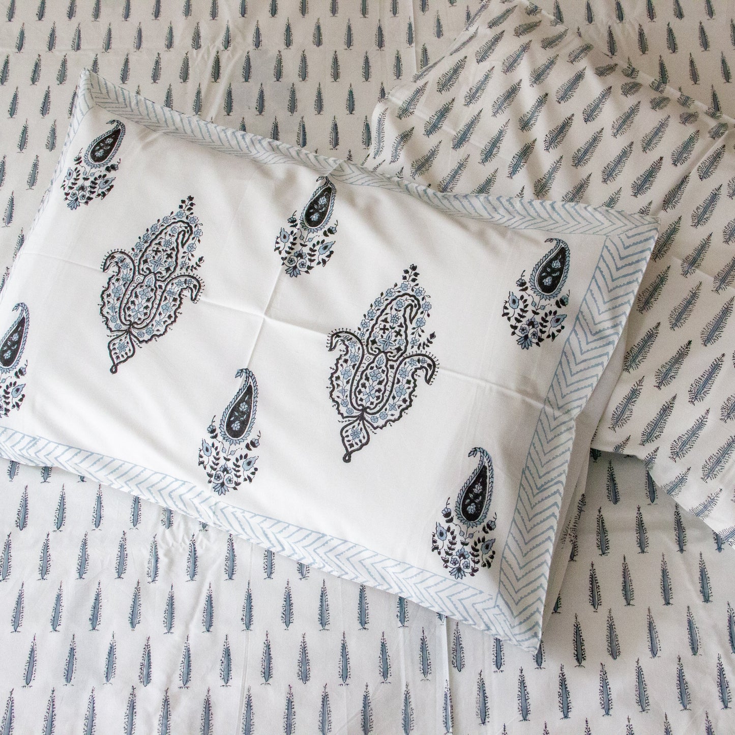 Ash Hand Block Printed Cotton King Size Bedsheet Set