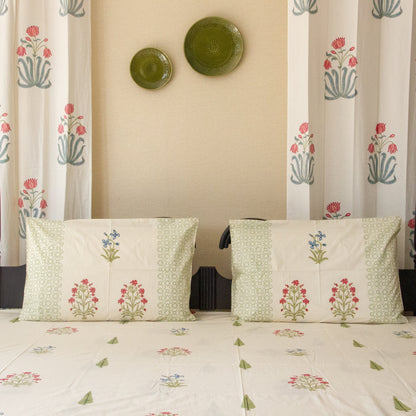 Pansy Palette Block Printed Bed Sheet pure cotton Super King bedsheet set by Heritagewear