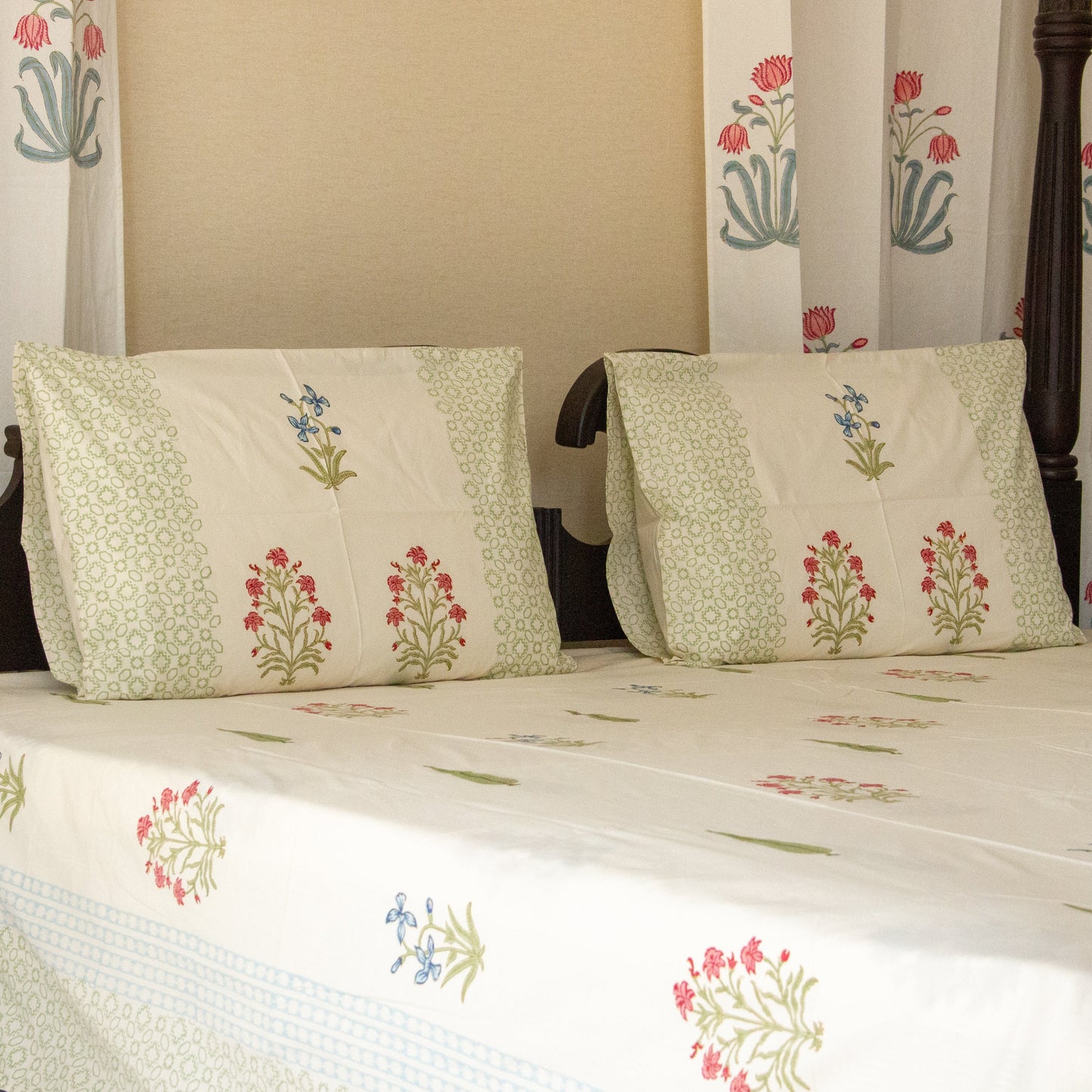 Pansy Palette Block Printed Bed Sheet Pure Cotton Super King Bedsheet by Heritagewear