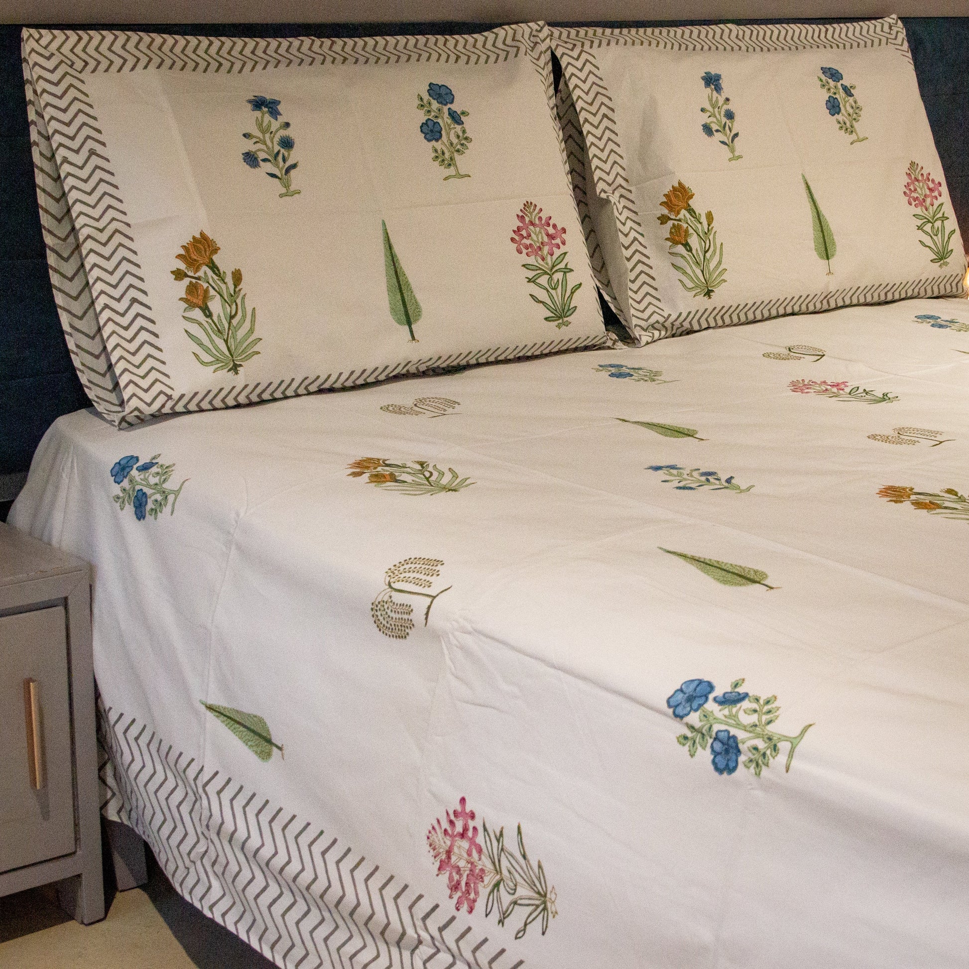 Evergreen Hand Block Printed Bed Sheets Pure Cotton Super King Bedsheet by Heritagewear