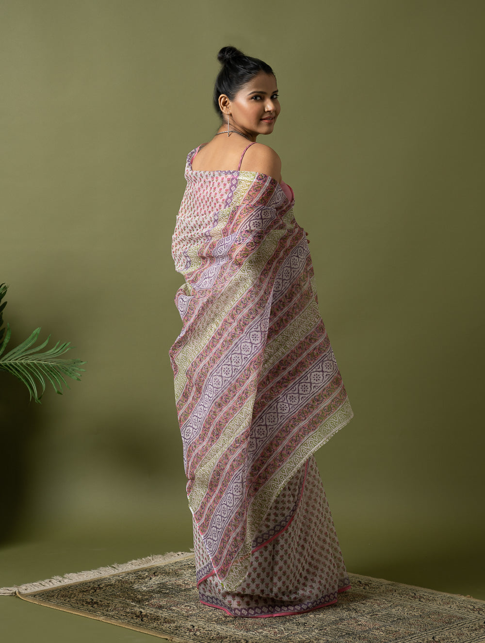 Light & Breezy. Sanganeri Hand Block Printed Kota Doria - Pink Florets