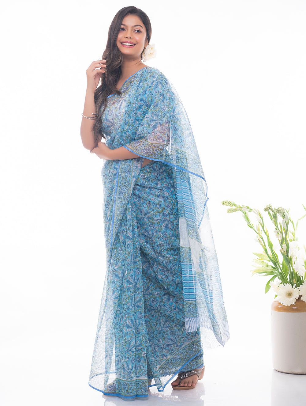 Light & Breezy. Sanganeri Kota Doria Saree - Blue Flora