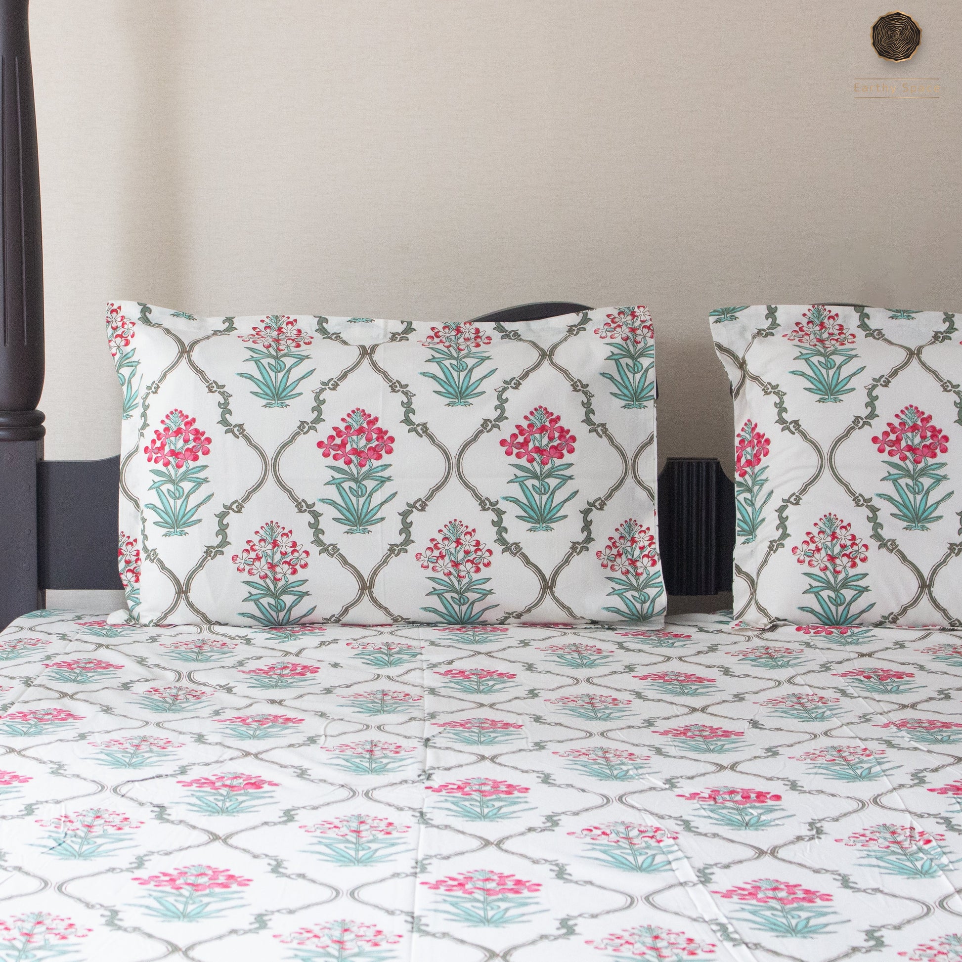 Evergreen Jaal Bloom pure cotton Super King bedsheet set by Heritagewear