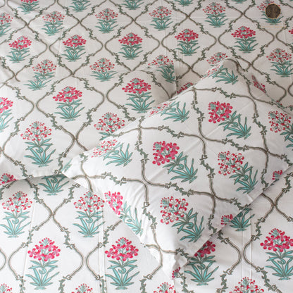 Evergreen Jaal Bloom Pure Cotton Super King Bedsheet by Heritagewear