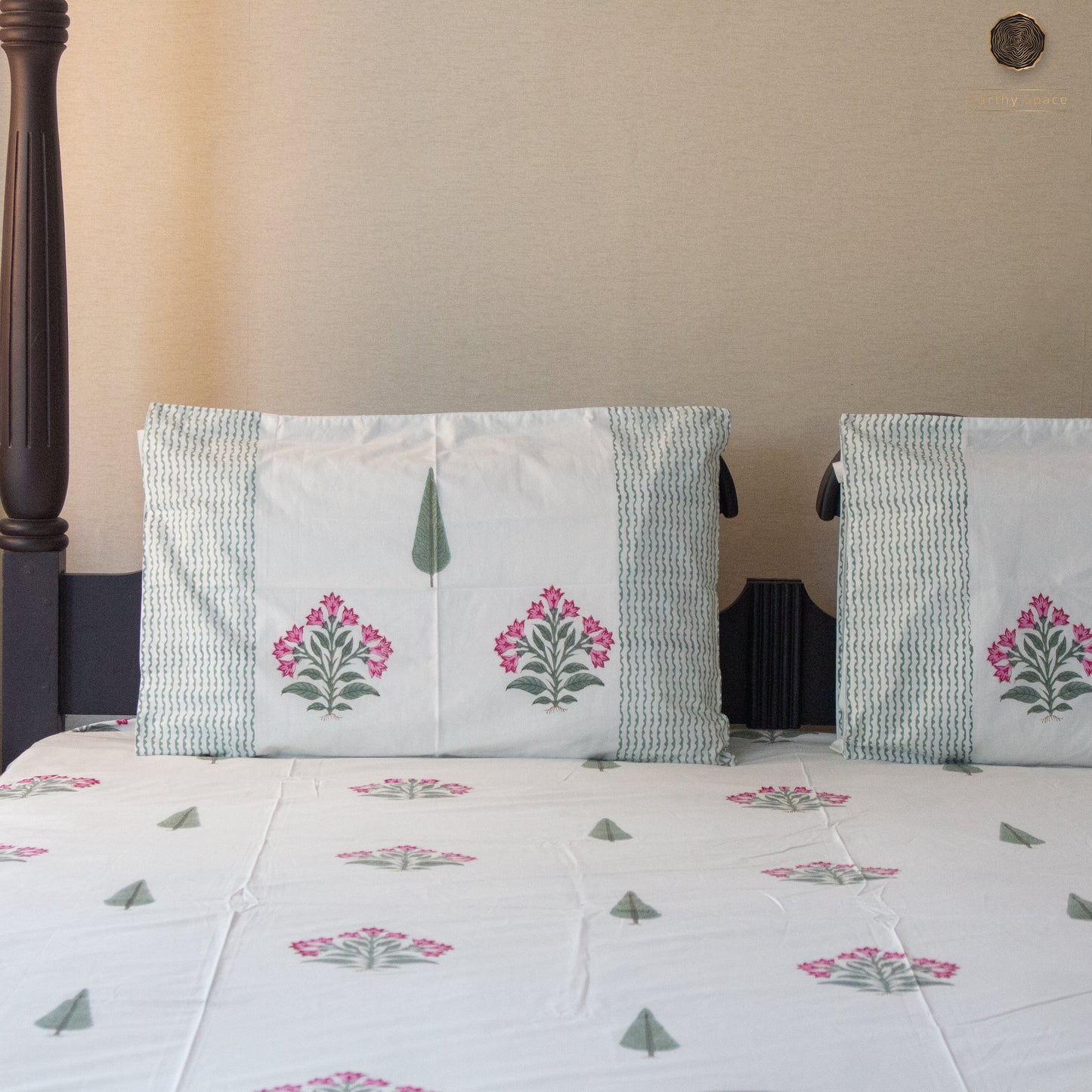 Garden Bloom Pure Cotton King Size Bedsheet Set