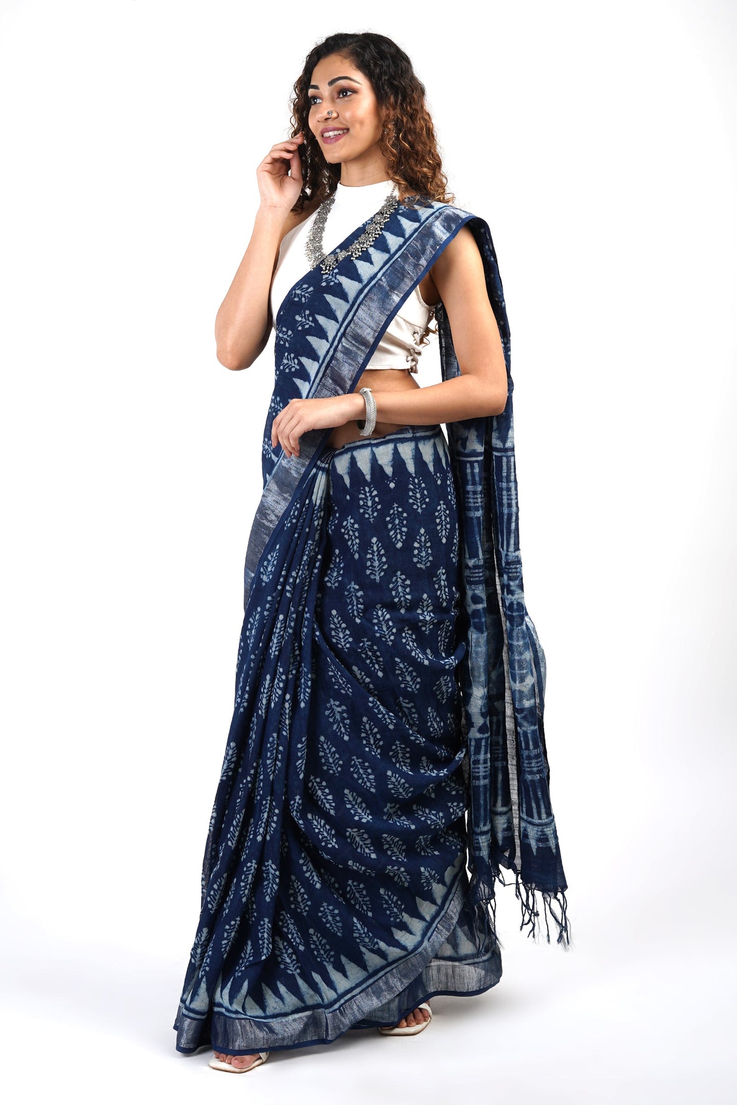 Heritage Aprajitha Indigo Block Print Linen Cotton Saree With Blouse Piece