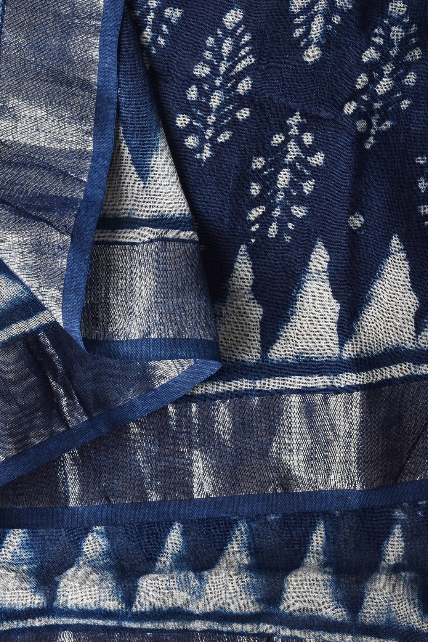 Heritage Aprajitha Indigo Block Print Linen Cotton Saree With Blouse Piece
