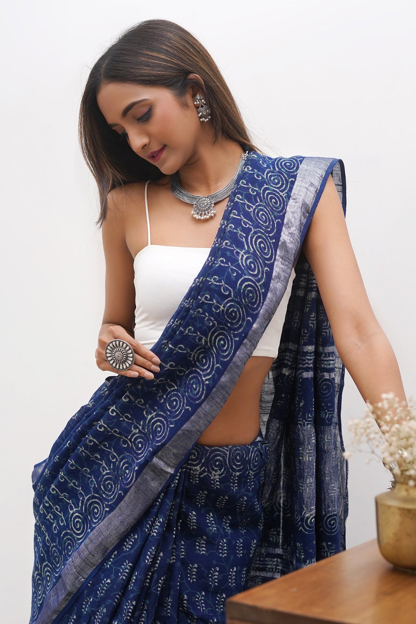 Heritage Gaurangi Indigo Print Linen Saree With Blouse Piece