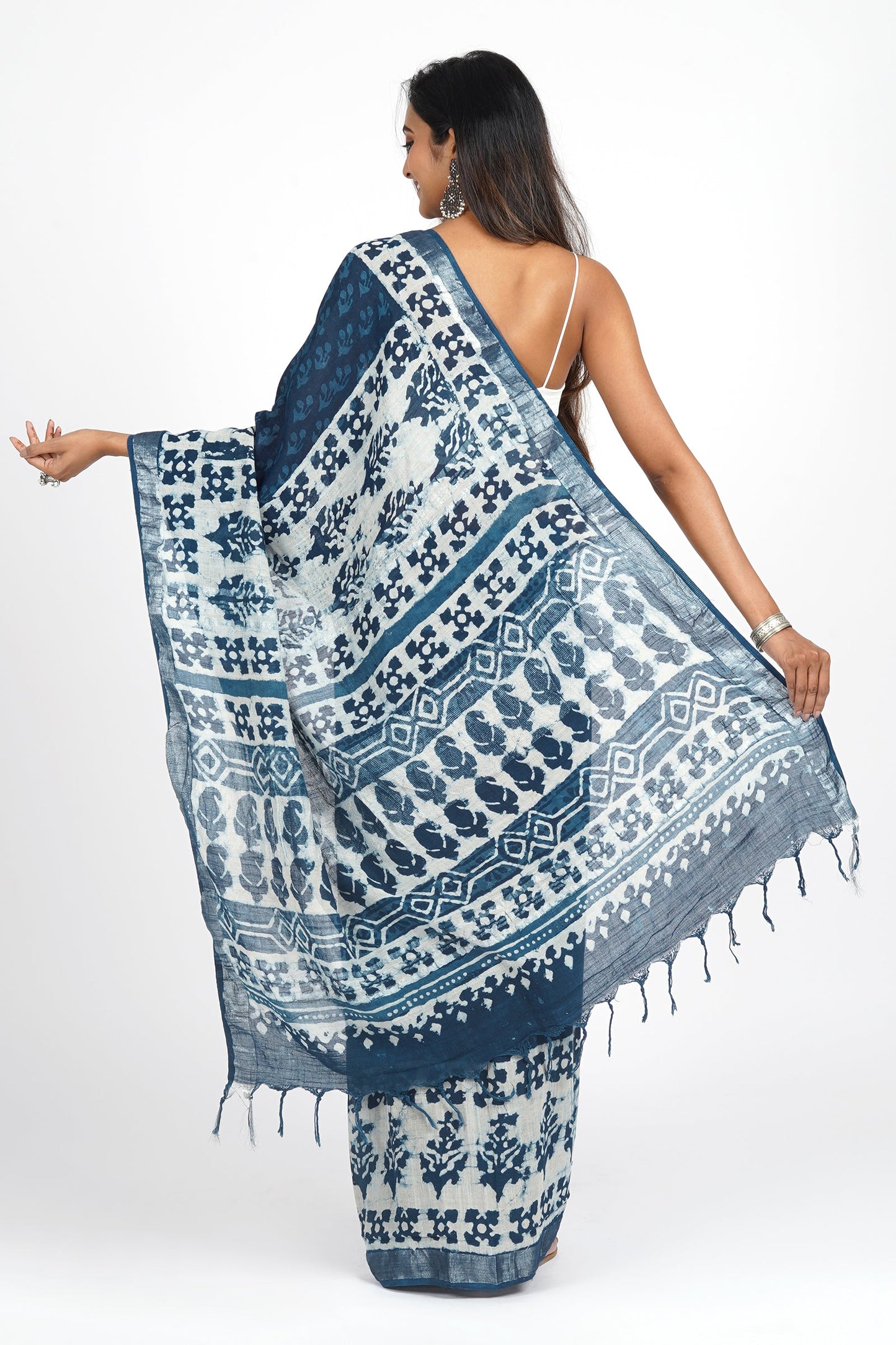 Heritage Moonlit Linen Saree