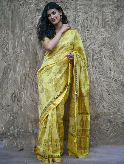 Sanganer Summers. Hand Block Printed Maheshwari Silk Cotton Saree - Pankaja