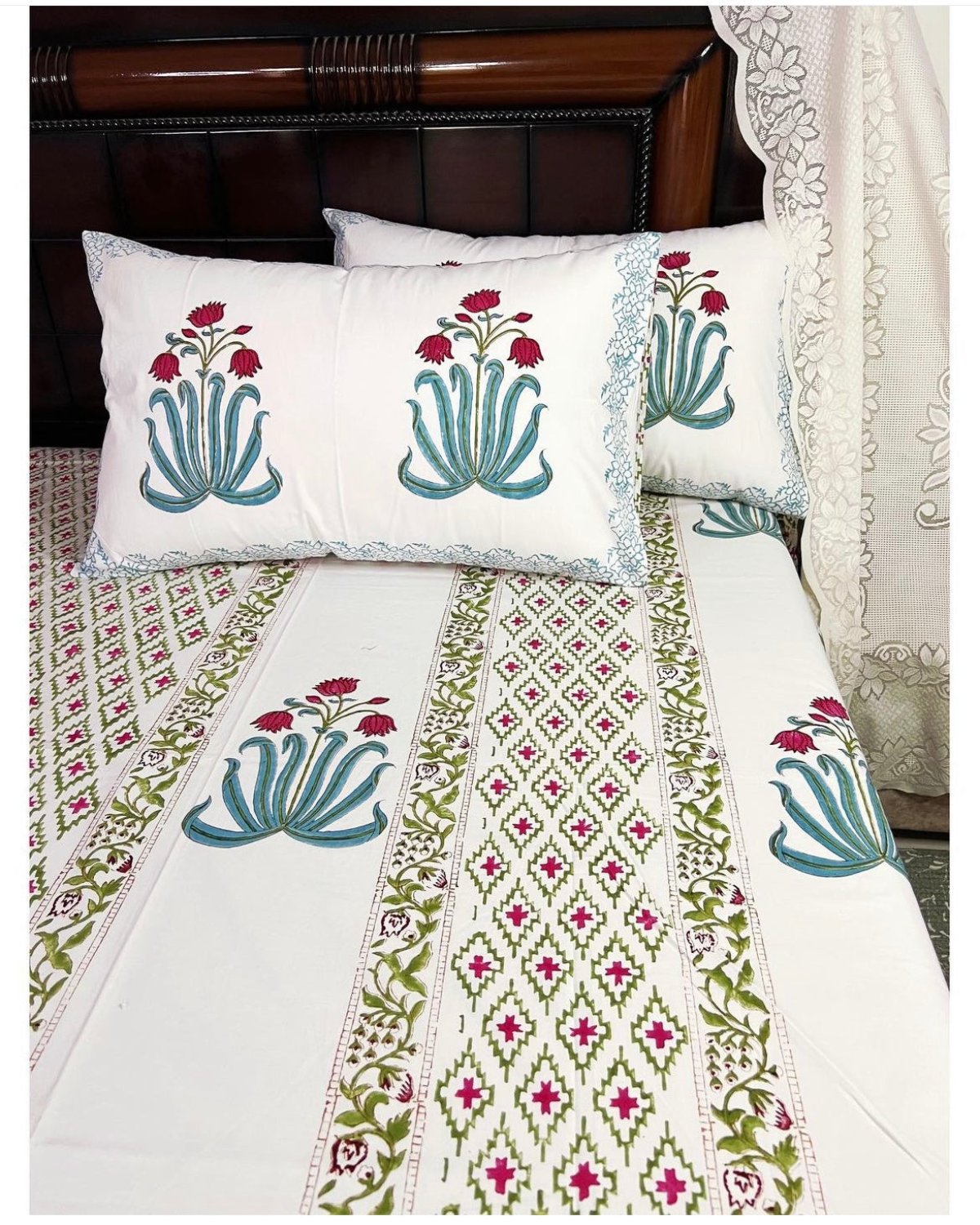 Manorama cotton bedsheet set - Heritagewear