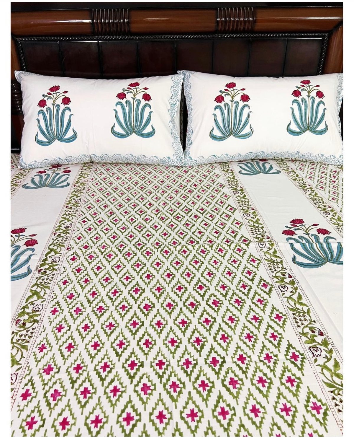 Manorama cotton bedsheet set - Heritagewear