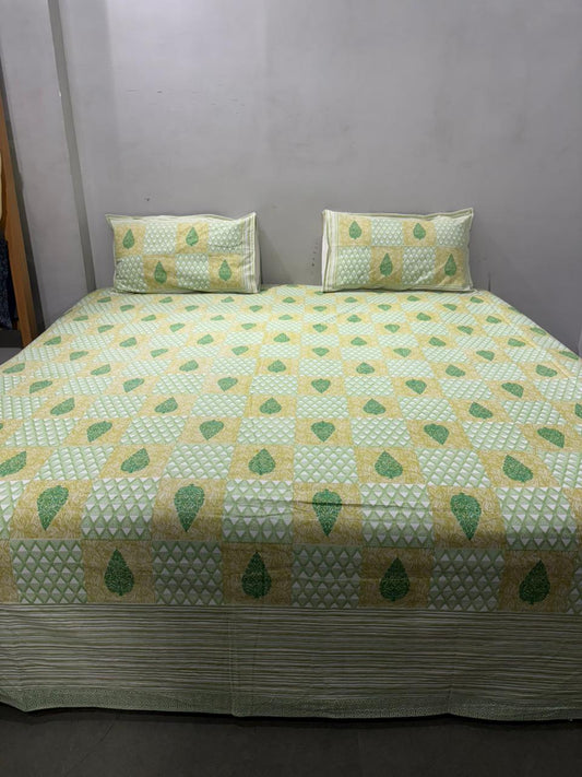 Handcrafted Jaipuri Look Cotton Double Bedsheet with 2 Reversible Pillow Covers