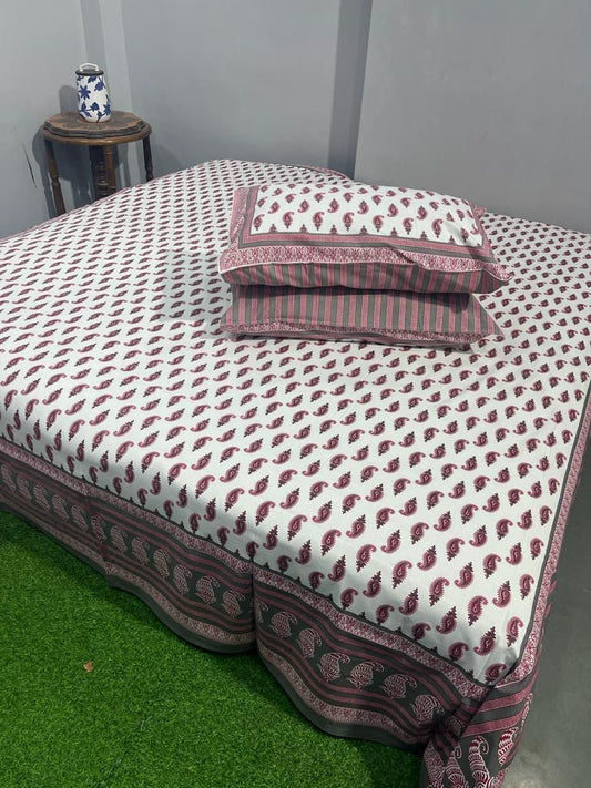 Handcrafted Jaipuri Look Cotton Double Bedsheet with 2 Reversible Pillow Covers
