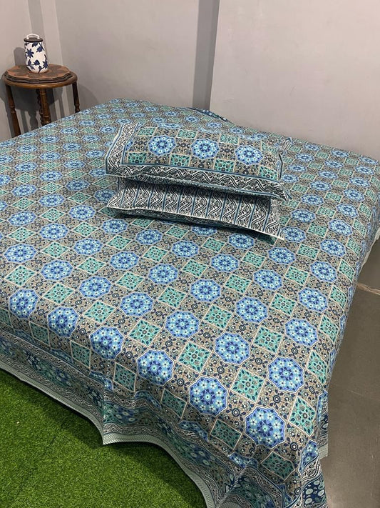 Handcrafted Jaipuri Look Cotton Double Bedsheet with 2 Reversible Pillow Covers