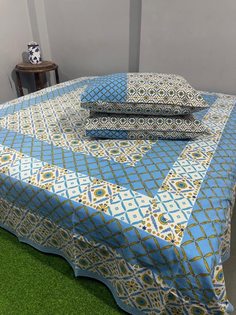 Handcrafted Jaipuri Look Cotton Double Bedsheet with 2 Reversible Pillow Covers