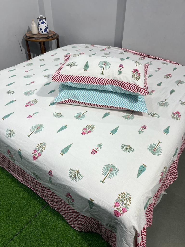 Handcrafted Jaipuri Look Cotton Double Bedsheet with 2 Reversible Pillow Covers