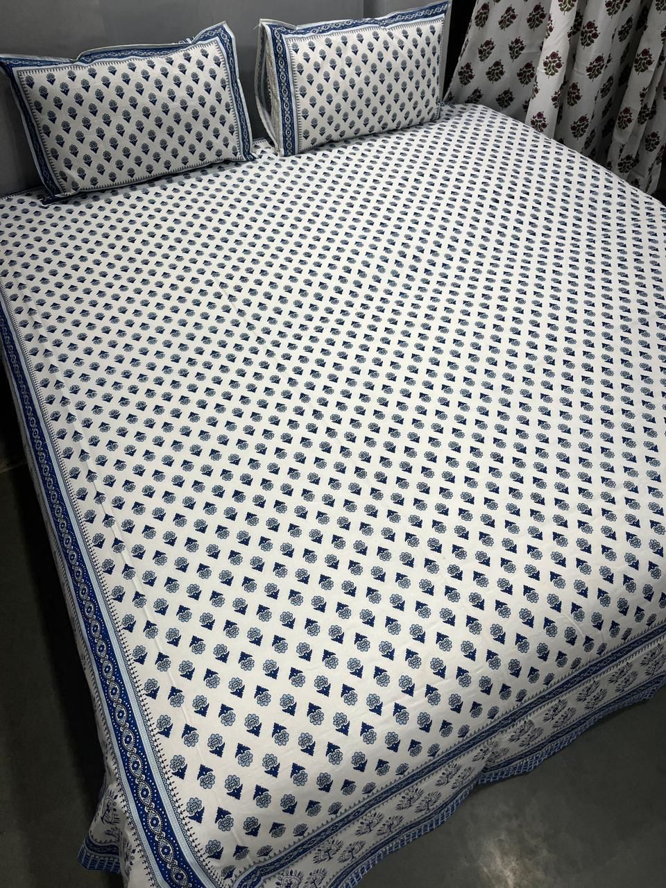 Handcrafted Jaipuri Look Cotton Double Bedsheet with 2 Reversible Pillow Covers